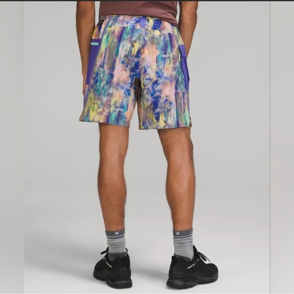 Lululemon water repellent hiking short 8” - Picture 3 of 7